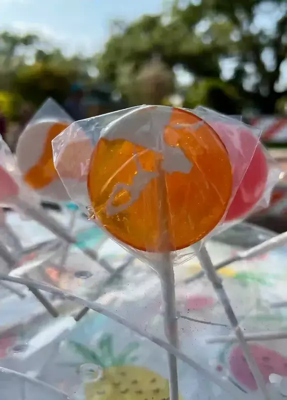 Orange Cream Flavored Lollipop Orange Cream Flavored Lollipop